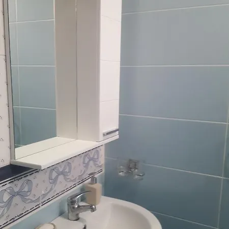 Apartment Geart